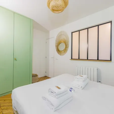 Chic Parisian Retreat - Porte De Montreuil - 2 Lejlighed *